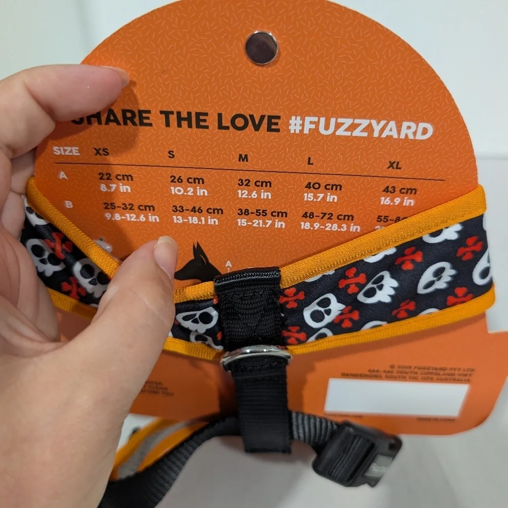 NWT FuzzYard Halloween Skulss Orange, White & Black Dog Harness in Size Medium